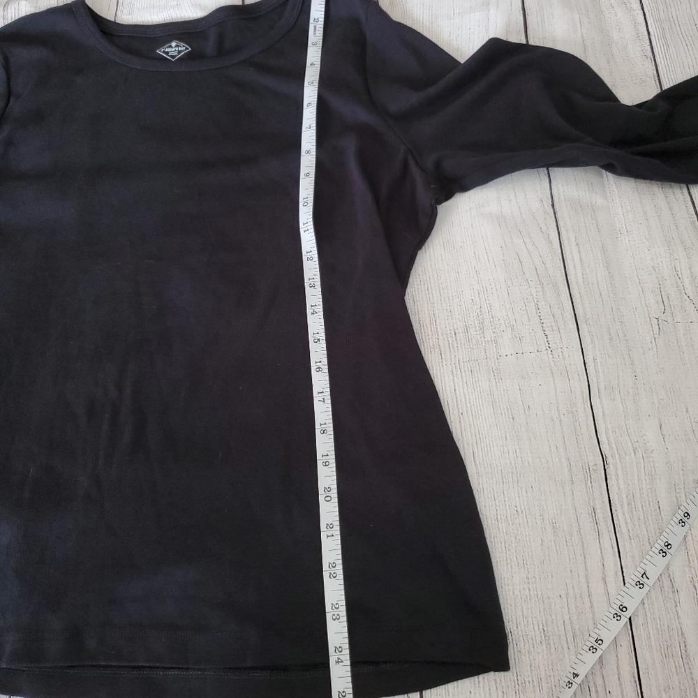 St. John's Bay Black Long Sleeve - Picture 6 of 9